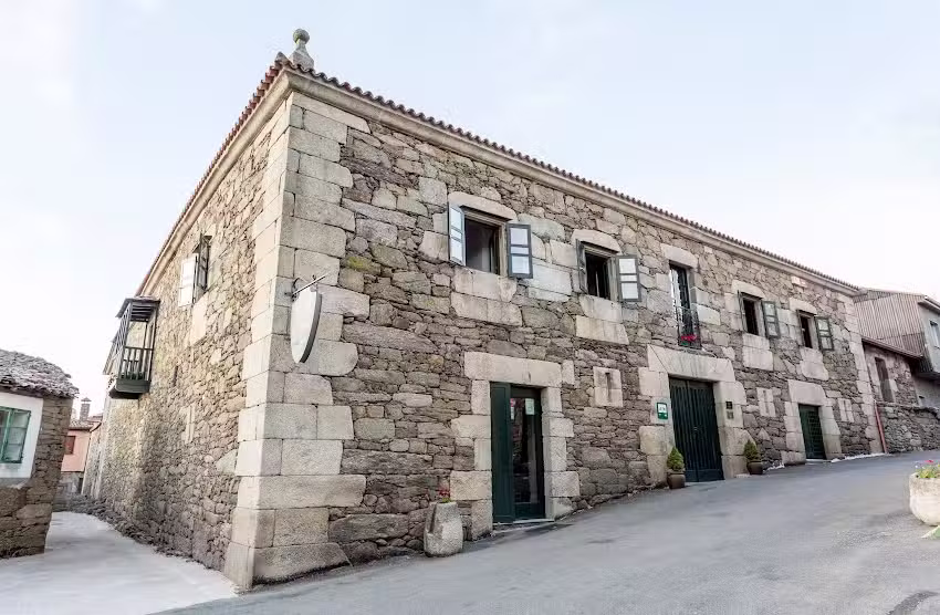 Casa Grande De Cristosende