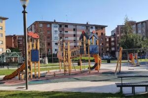 Casa Lantoxana &ndash; Amplio piso 3 Hab, 2 Ba&ntilde;os, zona tranquila