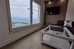 Casa Laurentina Lastres