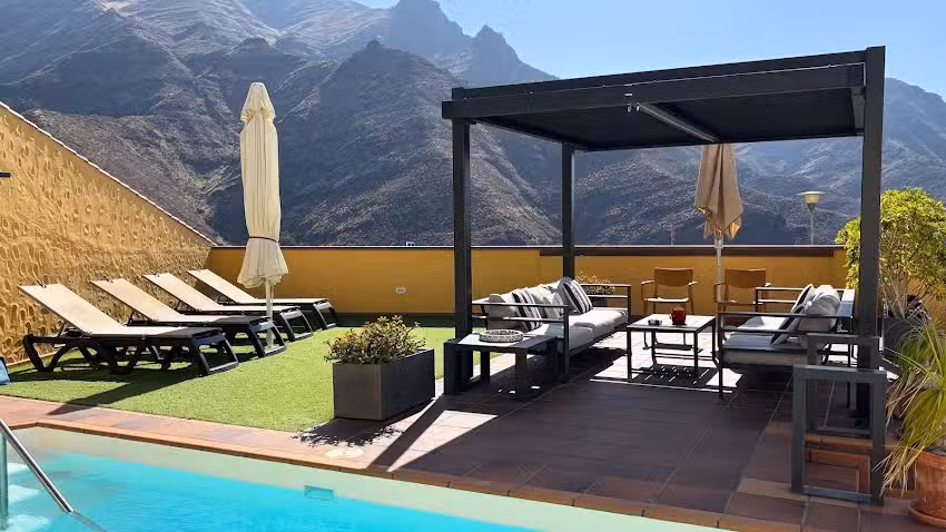 CASA LOS VEROLES