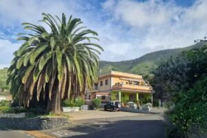 Casa Los Vi&ntilde;edos &ndash; Canary Homes Collection