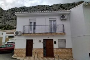 Casa Luc&iacute;a, Caminito del Rey
