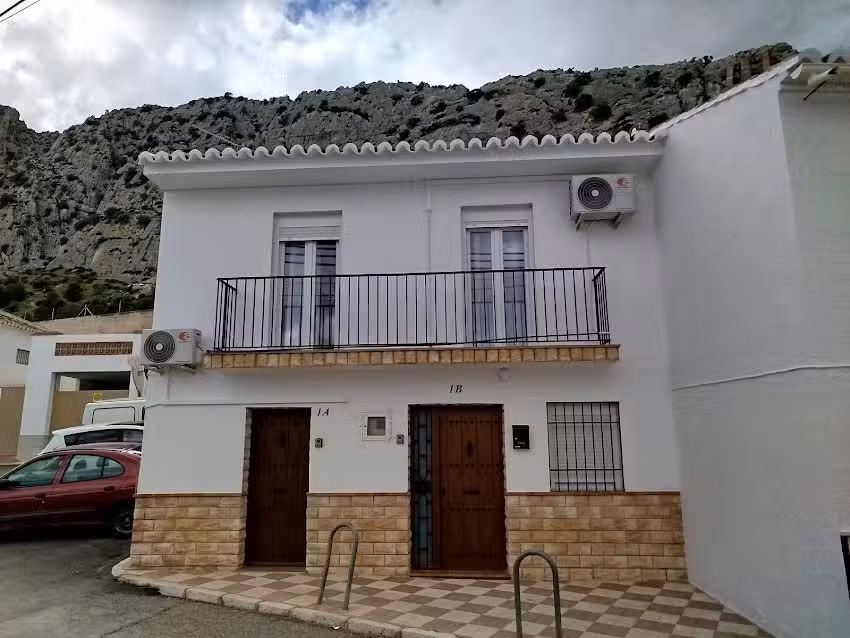 Casa Luc&iacute;a, Caminito del Rey