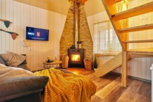 Casa Montse. Apartamentos Tur&iacute;sticos y clases de Yoga