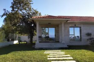 Casa Nueva Playa Areabrava H&iacute;o Cangas