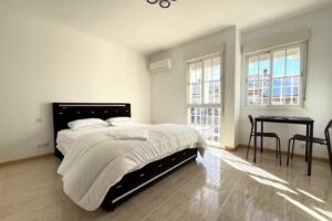 Casa para 12 personas con bar y cinema