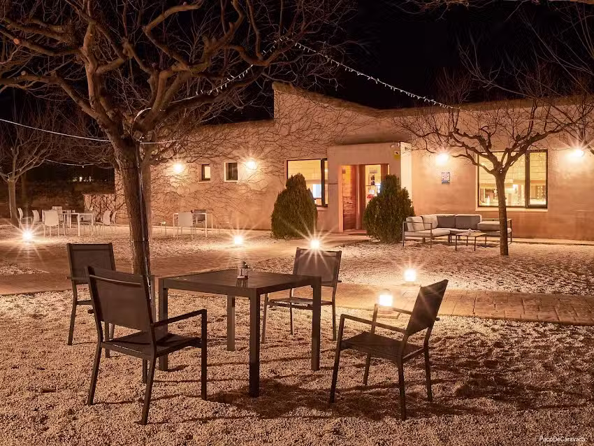 Casa Pern&iacute;as &ndash; Hotel Rural y Restaurante