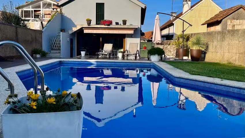Casa piscina Boleros