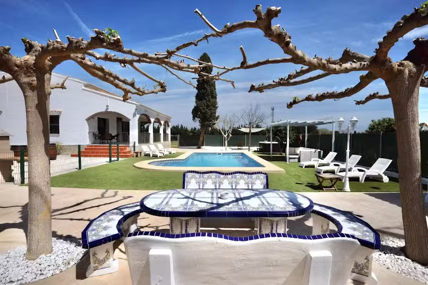 Casa Ribes (Alquiler vacacional para 14 personas / Celebraci&oacute;n de eventos) de campo y playa