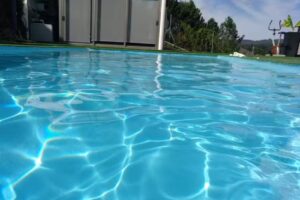 Casa Rocha Velha con terraza y piscina particular
