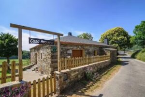 Casa Rural Apartamentos Cotarelo