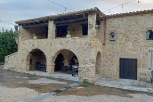 Casa Rural Ariqus Alojamientos de uso Tur&iacute;stico