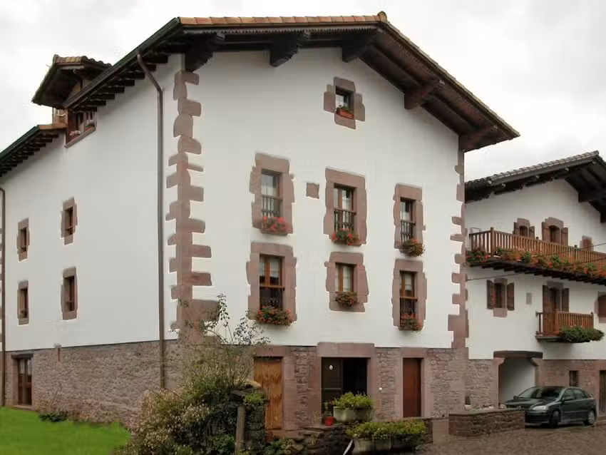Casa Rural Ballenea