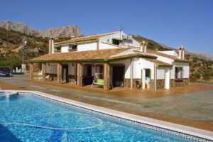 Casa Rural Bernab&eacute; &ndash; Alojamiento y Casas Rurales Riogordo