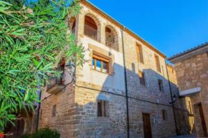 Casa Rural Ca La Cec&iacute;lia