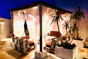 Casa Rural &ldquo;Casa Cueva El Nido&rdquo; en Casas de Fernando Alonso, Cuenca.