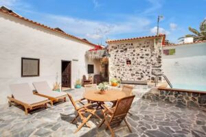 Casa Rural &laquo;Casa T&iacute;le&raquo;