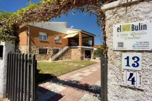 Casa Rural El Bul&iacute;n de la Cabrera &ndash; Casa Pico de la Miel