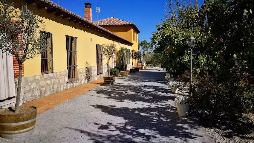 Casa Rural El Cuento y La Leyenda