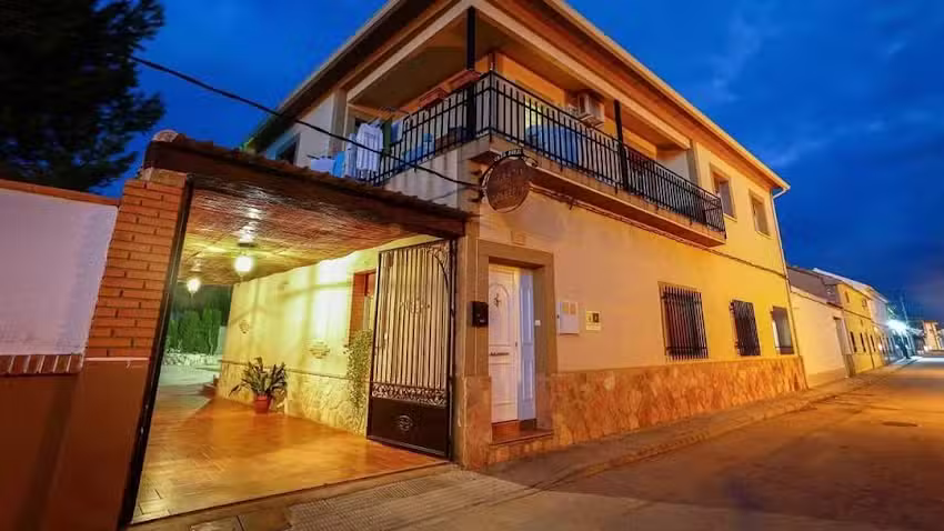 Casa Rural &ldquo;EL JARD&Iacute;N MANCHEGO&rdquo;.