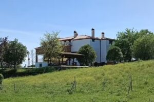 Casa Rural El Luc&iacute;o