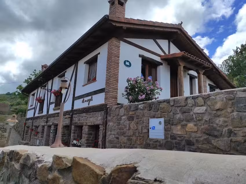 Casa rural El Nogal de Laguna