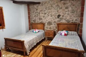 Casa rural El Quebrantahuesos Peralejos de las Truchas