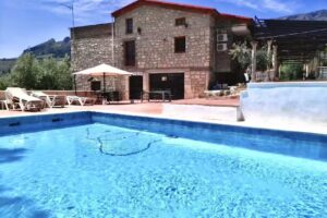 Casa Rural Finca del Valle en Ja&eacute;n hasta 15 personas