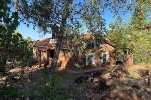 CASA RURAL &laquo;GALLOLOCO&raquo; ARACENA