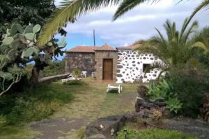 CASA RURAL IN&Eacute;S