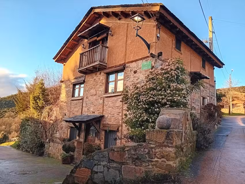 Casa Rural La Candea Del Bierzo