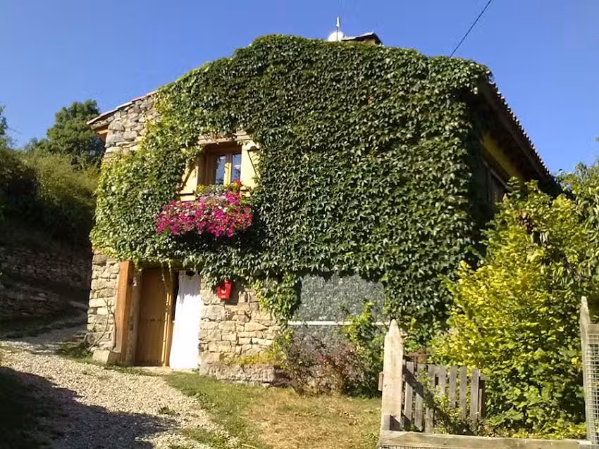 Casa Rural La Casa de la Hiedra