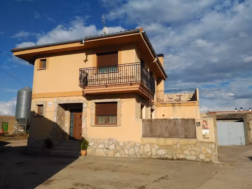 Casa Rural La Charca