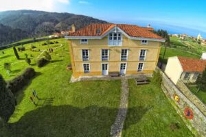 Casa Rural La Cochera de Somao