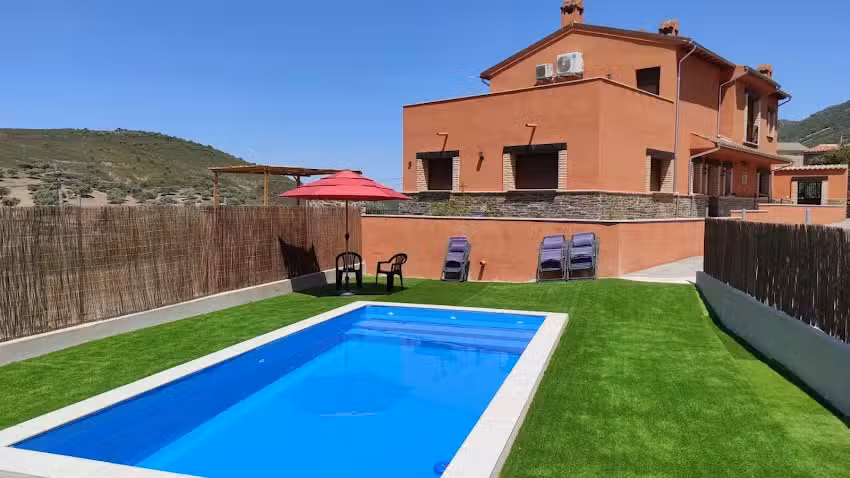 Casa Rural La Colmena del Geoparque TR CC 00489