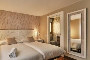 CASA RURAL LA PLAZA AZOFRA