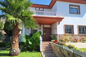 Casa Rural Las Cuatro Flores