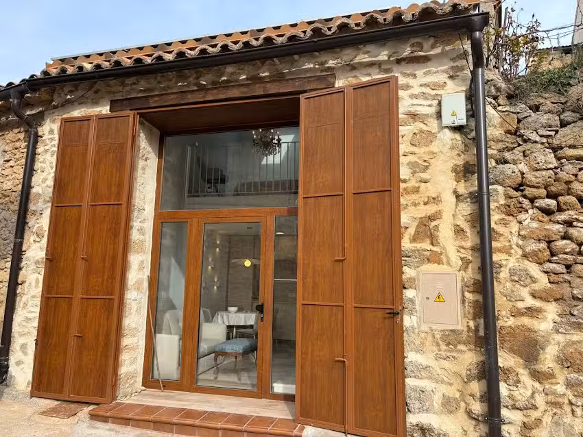 Casa Rural Las Parras de Mart&iacute;n