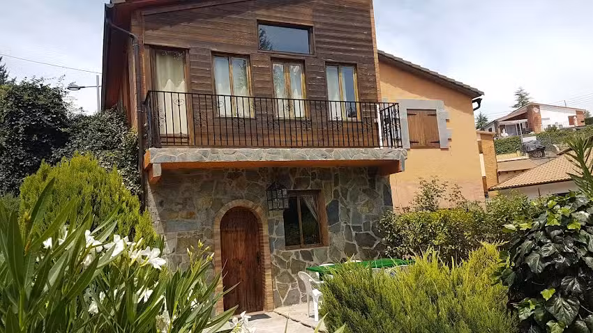 Casa Rural Los Arcos de Barasona.