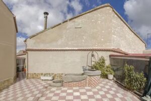 Casa rural Los Cantones