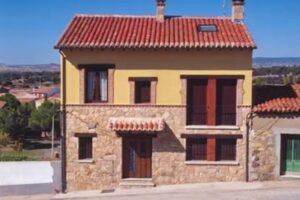 Casa Rural Luc&iacute;a