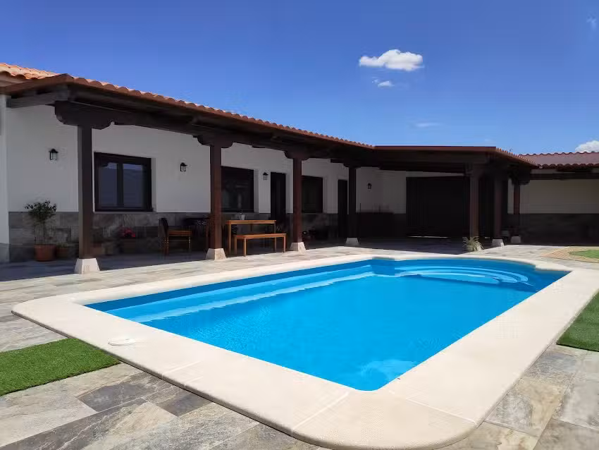 Casa Rural &ldquo;Malvas&iacute;a&rdquo;.