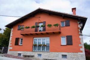Casa Rural Mendiburu