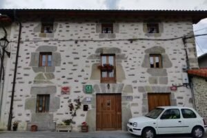 Casa Rural Mendieta Etxea