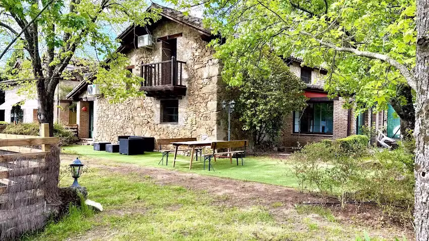 Casa rural Paraje de yuste (Custerhouse SL)