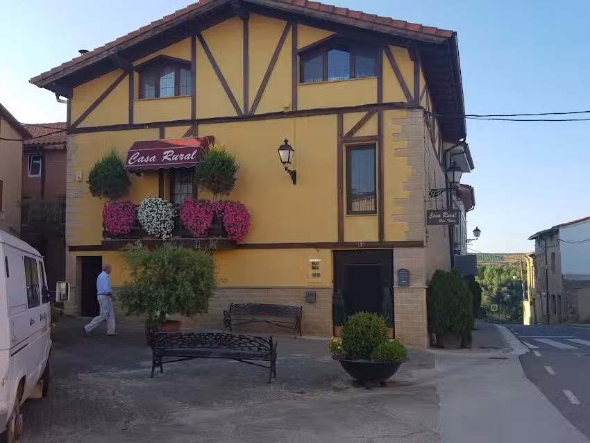 Casa Rural R&iacute;o Tir&oacute;n