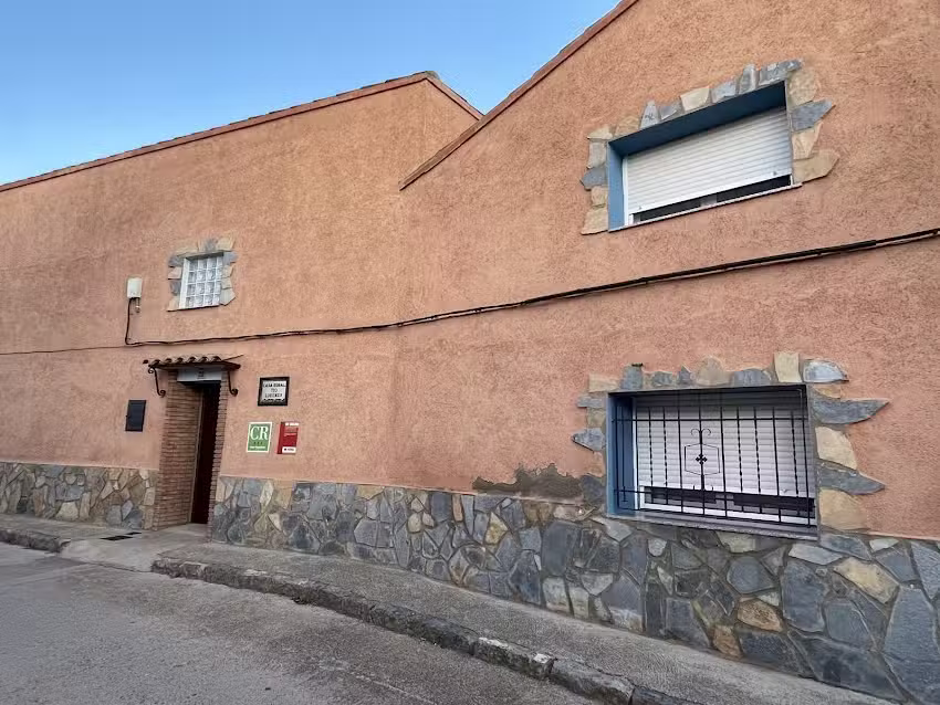 Casa Rural T&iacute;o Lorenzo de Torrelacarcel