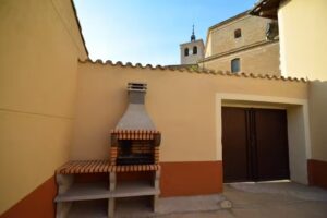 Casa Rural Valoria la Buena &ndash; La Plaza &ndash;