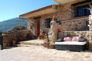 Casa Rural Visita C&iacute;jara