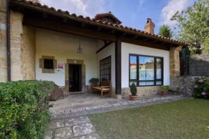 Casa Tat&eacute; en Comillas